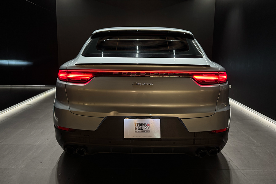 PORSCHE CAYENNE COUPE 